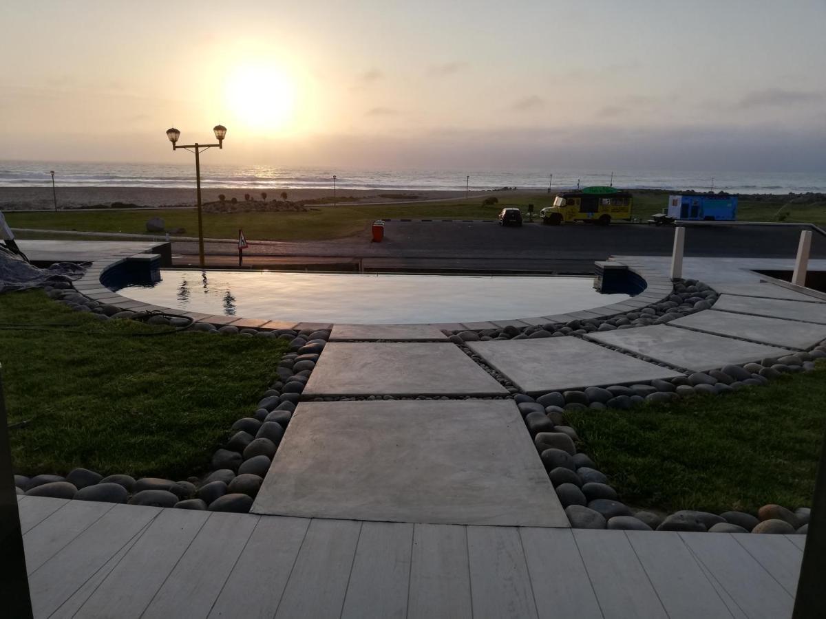 At The Sea Boutique Guesthouse Суакопмунд Екстериор снимка