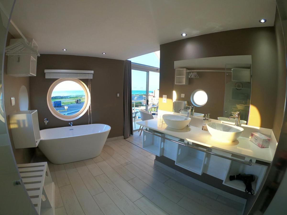At The Sea Boutique Guesthouse Суакопмунд Екстериор снимка